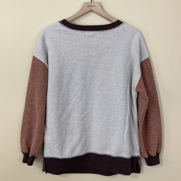 𝅺taylor & sage sweatshirt - Picture 5 of 5